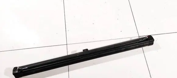 Volkswagen PASSAT B6 Parcel shelf 