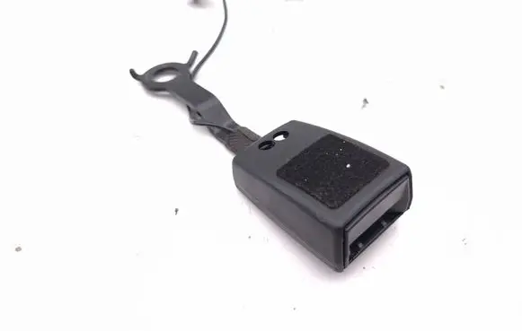 Peugeot 5008 II Rear seatbelt buckle 9828112777