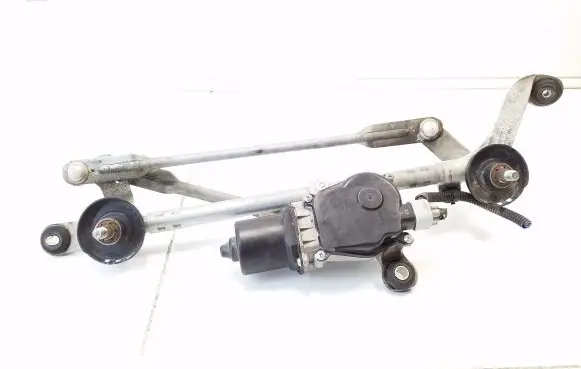 Nissan Leaf I (ZE0) Front wiper linkage and motor