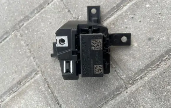 Audi A8 S8 D4 4H Keyless (KESSY) go control unit/module 4H0909131
