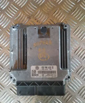 Skoda Superb B5 (3U) Engine control unit/module 03G906016GS 0281012552 1039S14578