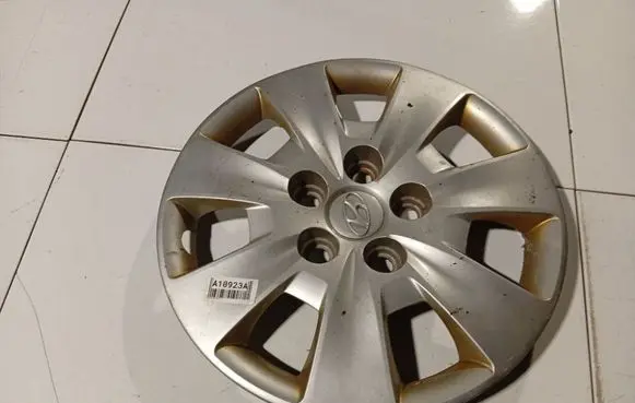 Hyundai i30 R16 wheel hub/cap/trim 5296021000 52960-21000