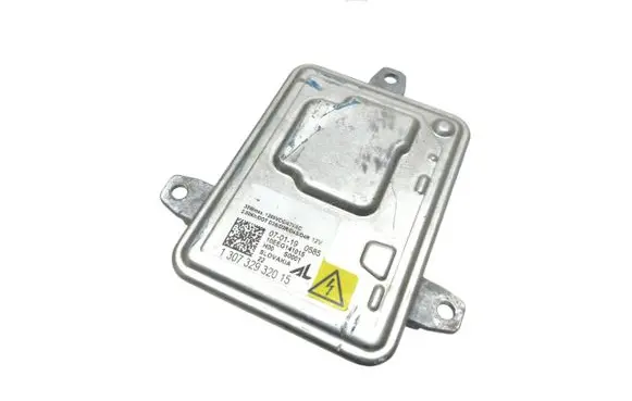 Alfa Romeo Stelvio Headlight ballast module Xenon 10EEG141015 1200VDCH3VAC 130732932015