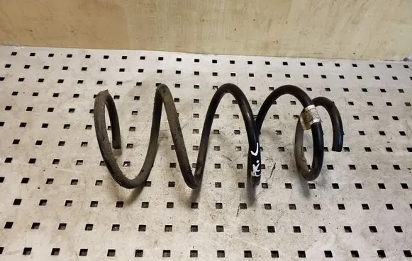 Volkswagen PASSAT B8 Front coil spring
