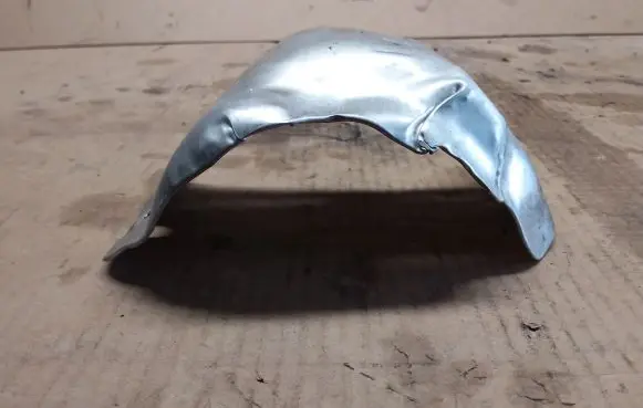 Toyota RAV 4 (XA40) Heat shield in engine bay 857545903
