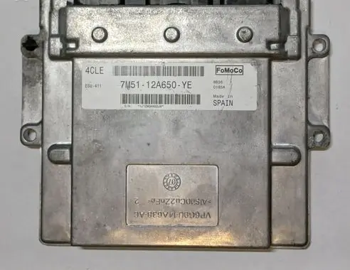 Ford C-MAX I Engine control unit/module 7M5112A650YE