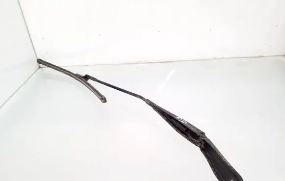 Ford Mondeo MK IV Front wiper blade arm 7s7117526ce