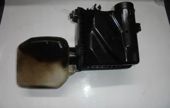 Subaru Impreza IV Air filter box A52AG08