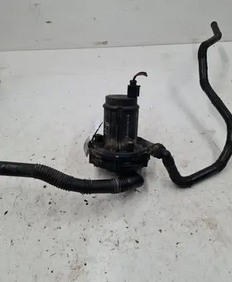 Audi A6 S6 C5 4B Secondary air pump 078906601D
