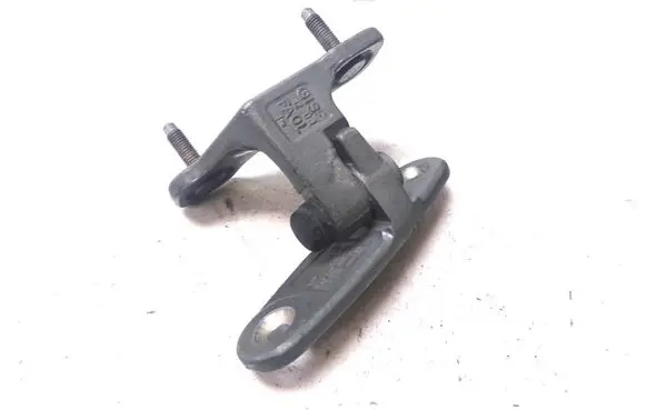 Mercedes-Benz E W212 Front door upper hinge 