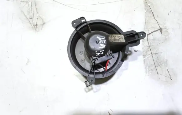 Citroen Berlingo Heater fan/blower 03L84