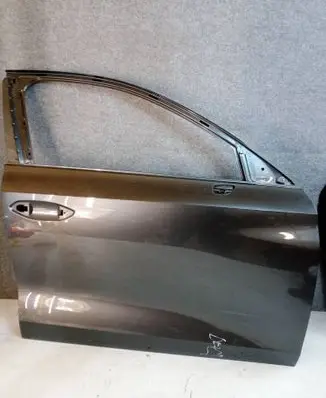 Audi A3 8Y Front door 8y0831124