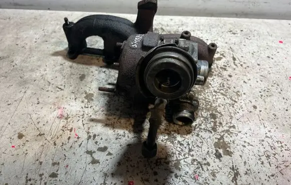 Volkswagen Sharan Turbo 038253019D GT1749V 4542322