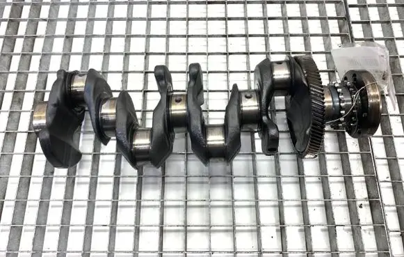 BMW 5 F10 F11 Crankshaft 7797975