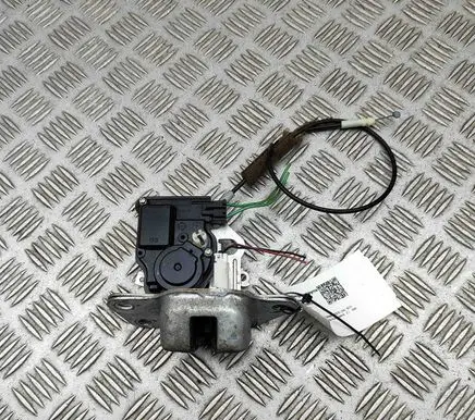 Jeep Commander Tailgate/trunk/boot lock/catch/latch 04589131AA 4589131AA