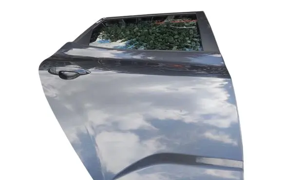 KIA Venga Rear door 