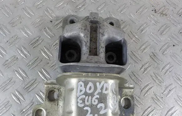 Peugeot Boxer Engine mount bracket A236071