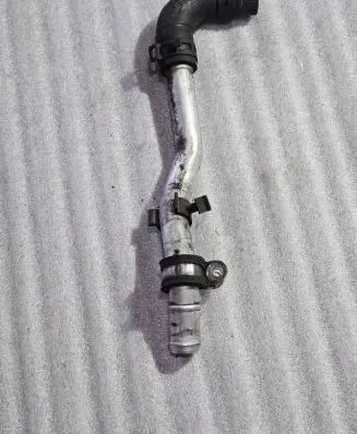 Mercedes-Benz GL X166 Engine coolant pipe/hose CT143861