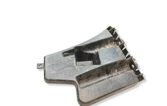 Volvo V60 Front bumper mounting bracket 30796626 BP8BA