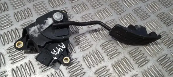 Nissan Qashqai Accelerator throttle pedal 2787A10663