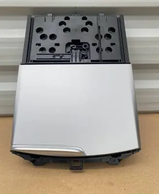 BMW 5 G30 G31 G38 Glove box central console 6819878