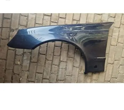 Mercedes-Benz E W211 Fender 