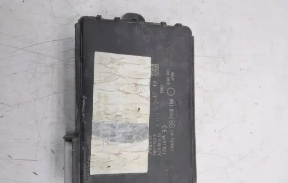 Land Rover Range Rover L405 Keyless (KESSY) go control unit/module 5E0770437 5E0770637 HPLA19H440BD