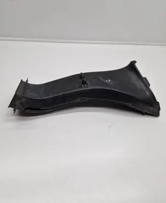 BMW X1 F48 F49 Air intake duct part 51747342491 18779815 7342491