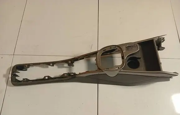 Alfa Romeo Mito Center console 156080682 a400