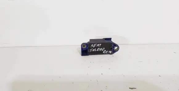 Seat Toledo II (1M) Airbag deployment crash/impact sensor 1J0909606E 18000611 5WK42520