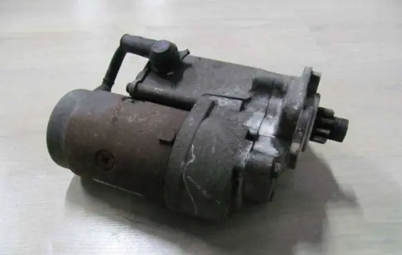 KIA Carens I Starter motor 36100-27000