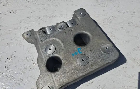 Nissan Qashqai Battery bracket 648664EF0A