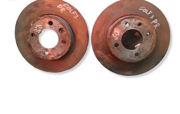 Volkswagen Golf III Front brake disc 