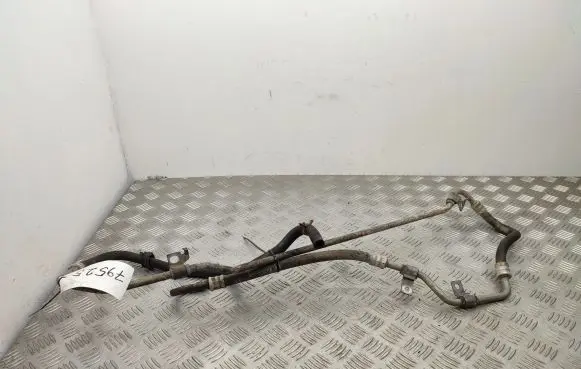 Opel Vivaro Power steering hose/pipe/line