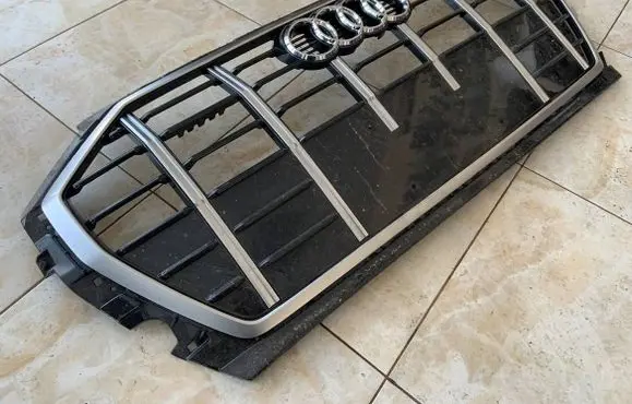 Audi Q5 SQ5 FY Front bumper upper radiator grill 80A853651AF 80A853651AC 80A853653P