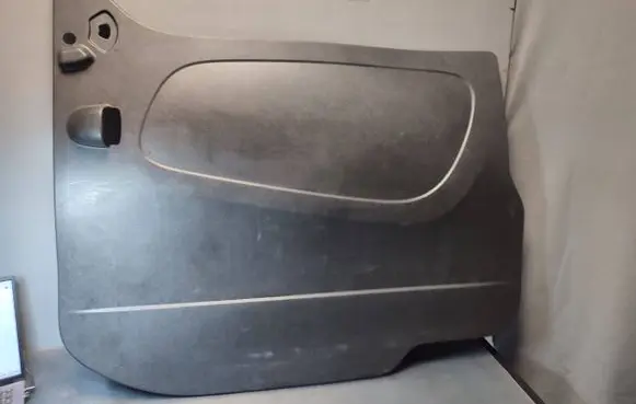 Opel Vivaro Sliding door card 829A06559R