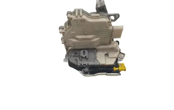 Audi A7 S7 4G Front door lock 8J1837016D