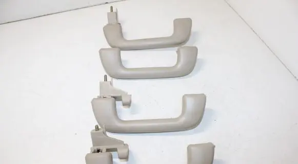 Toyota Avensis T250 Rear interior roof grab handle
