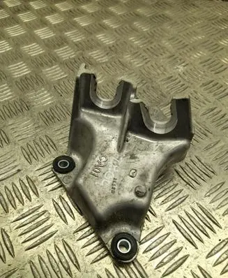 Mazda CX-30 Engine mounting bracket 700873