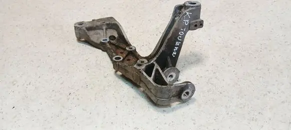 Volkswagen Touran I Other front suspension part 1K0199295E