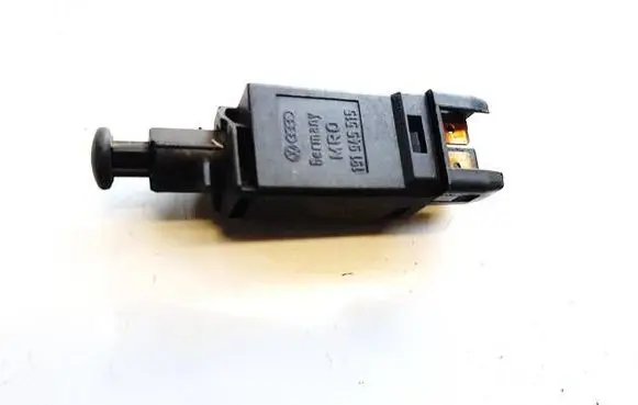 Brake pedal sensor switch