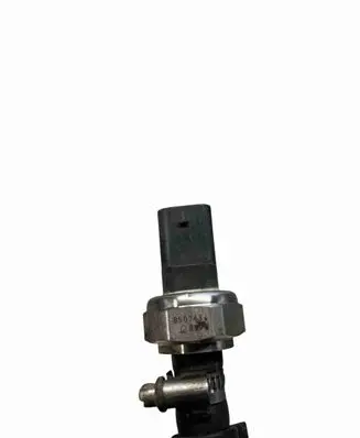 BMW 1 F20 F21 Exhaust gas pressure sensor 8507634