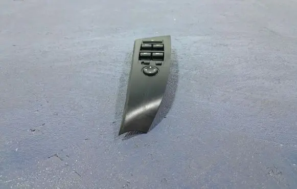 BMW 5 E60 E61 Electric window control switch 6939094