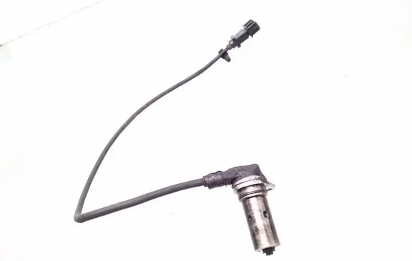 Volkswagen PASSAT B4 Crankshaft position sensor 028907319B