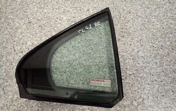 Honda Accord Sliding door window/glass 