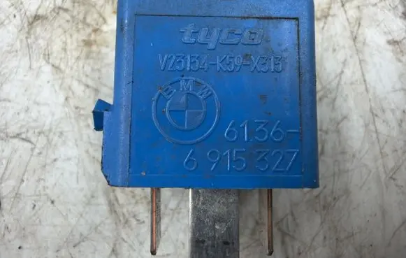 BMW 3 E36 Other relay 6136