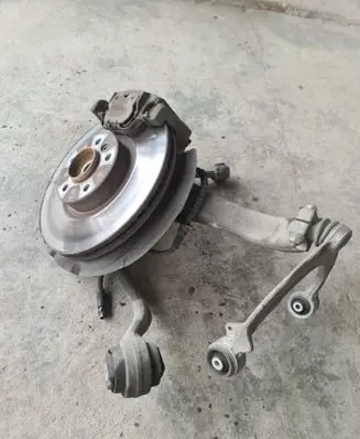 BMW X6 E71 Front wheel hub spindle knuckle 6773784