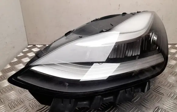 Headlight/headlamp