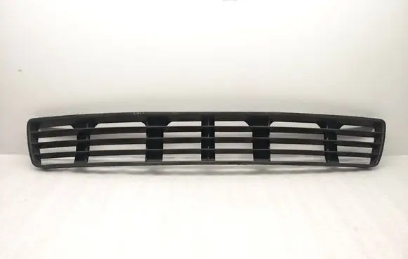 Audi A4 S4 B5 8D Front bumper lower grill 8D0807683E