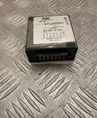 Mercedes-Benz E W213 Tow bar trailer control unit/module 10R053284